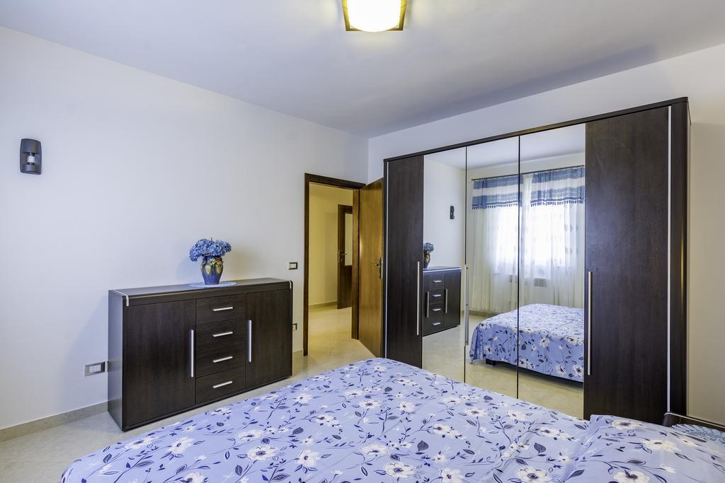 Apartmani Radmila Nova Vas  Exterior foto