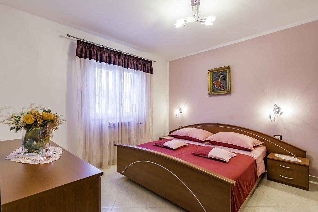 Apartmani Radmila Nova Vas  Exterior foto